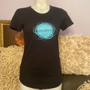 Women’s t-shirt size medium